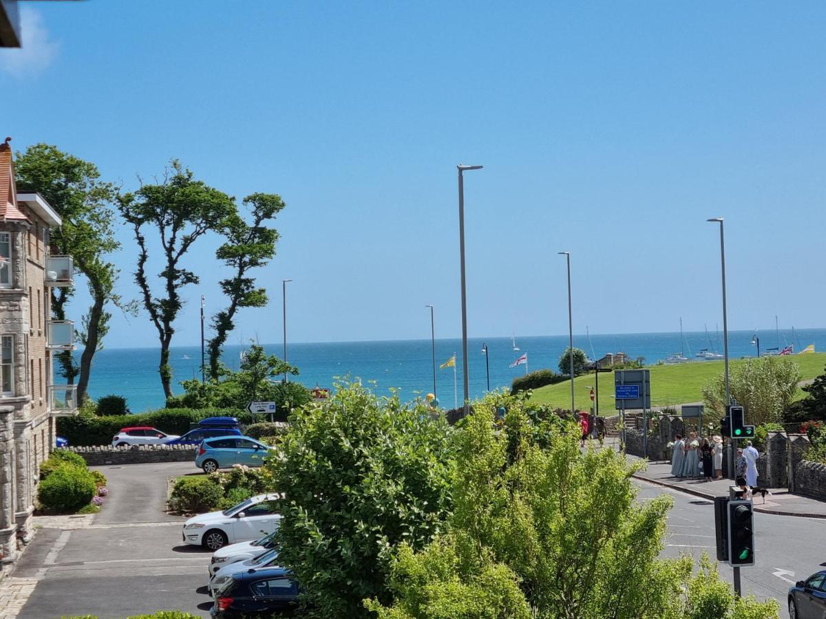 Ferienwohnung Hightide - 2 Bed With Parking, Balcony & Sea View. Swanage Exterior foto