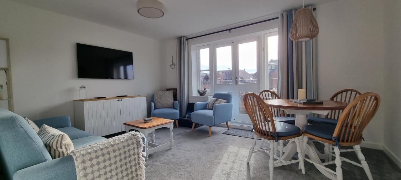 Ferienwohnung Hightide - 2 Bed With Parking, Balcony & Sea View. Swanage Exterior foto