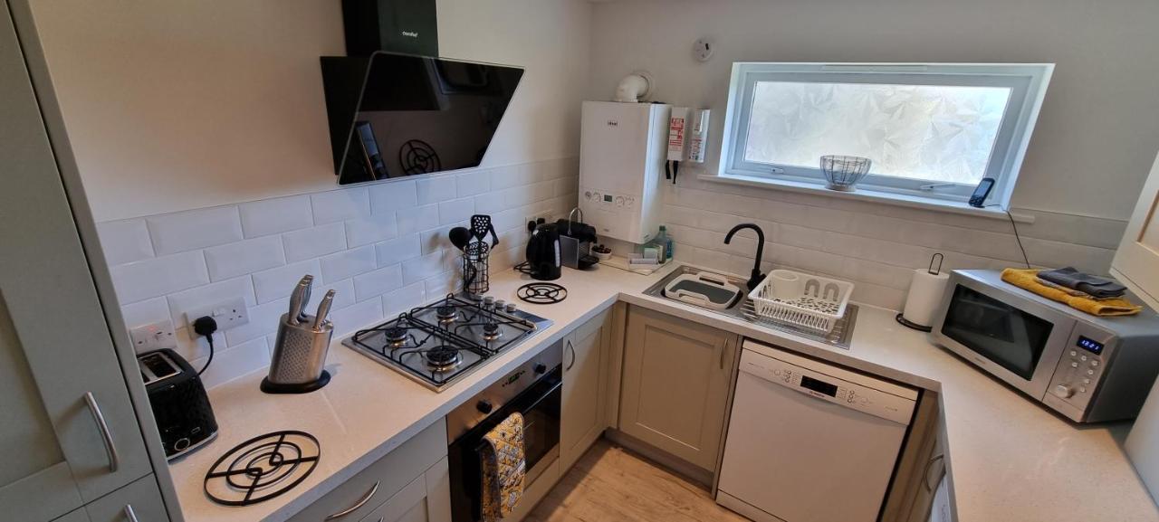 Ferienwohnung Hightide - 2 Bed With Parking, Balcony & Sea View. Swanage Exterior foto