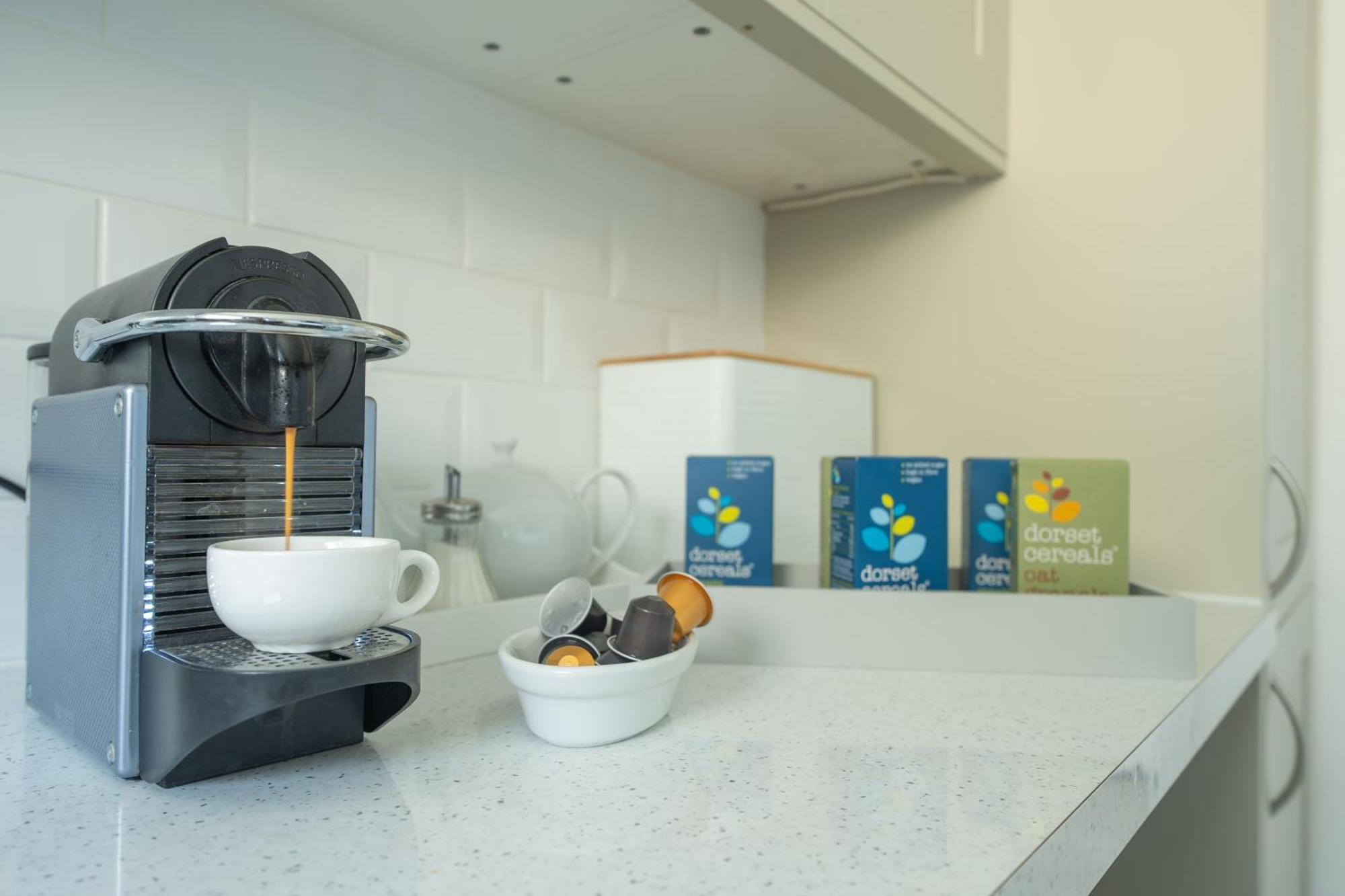 Ferienwohnung Hightide - 2 Bed With Parking, Balcony & Sea View. Swanage Exterior foto